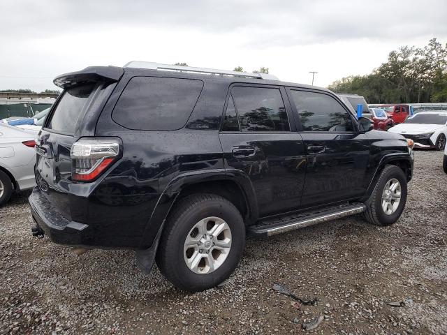 JTEZU5JR5J5191226 - 2018 TOYOTA 4RUNNER SR5 BLACK photo 3