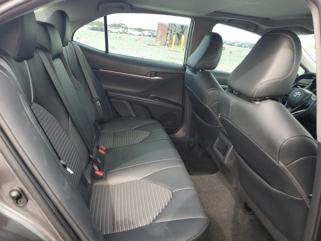 4T1M11AK1LU321316 - 2020 TOYOTA CAMRY SE GRAY photo 10