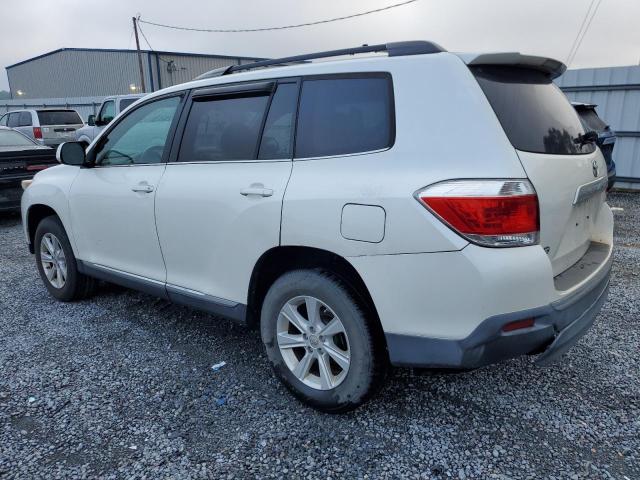 5TDBK3EH8BS063754 - 2011 TOYOTA HIGHLANDER BASE Ақ фото 2