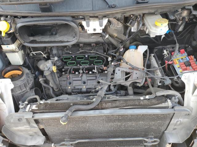 3C6TRVDG3JE153575 - 2018 RAM PROMASTER 2500 HIGH თეთრი ფოტო 12