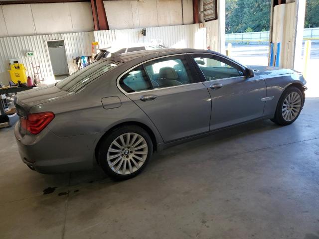 WBAKA8C56CCY37685 - 2012 BMW 750 I GRAY photo 3