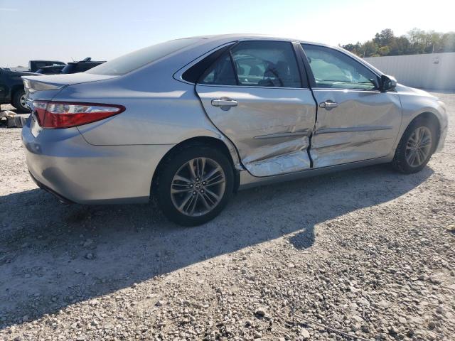 4T1BF1FK9FU965734 - 2015 TOYOTA CAMRY SE LE 银色 照片 3