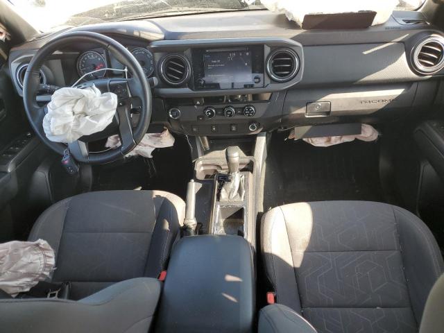 3TMAZ5CN0HM030767 - 2017 TOYOTA TACOMA DOUBLE CAB WHITE photo 8