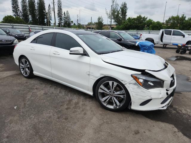WDDSJ4GB6JN632581 - 2018 MERCEDES-BENZ CLA 250 4MATIC WHITE photo 4
