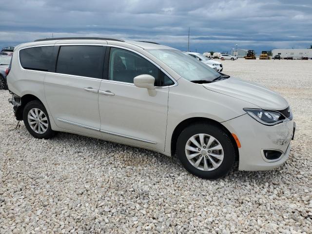 2C4RC1BG2HR739578 - 2017 CHRYSLER PACIFICA TOURING L CREAM photo 4