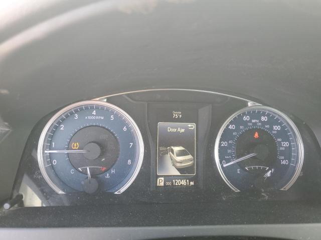 4T1BF1FK1HU618269 - 2017 TOYOTA CAMRY LE WHITE photo 9