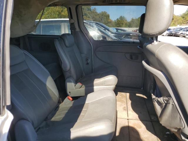 2A4GP54L17R206403 - 2007 CHRYSLER TOWN & COU TOURING SILVER photo 11