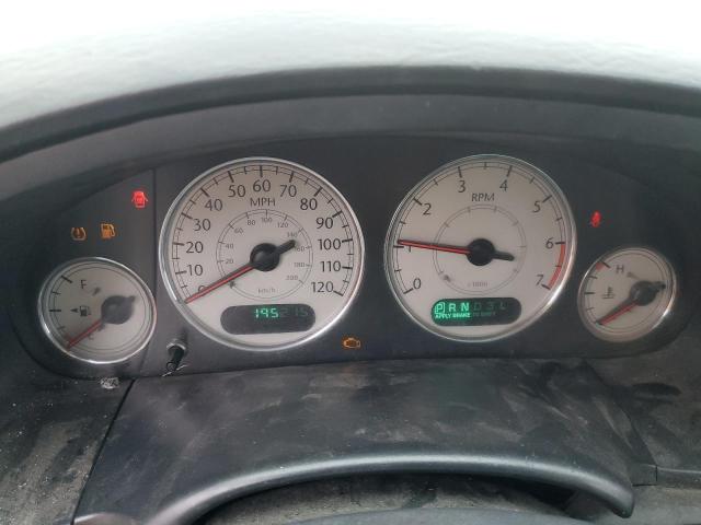 2A4GP54L17R206403 - 2007 CHRYSLER TOWN & COU TOURING SILVER photo 9