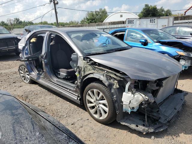 4T1C11AK9NU632779 - 2022 TOYOTA CAMRY LE BLACK photo 4