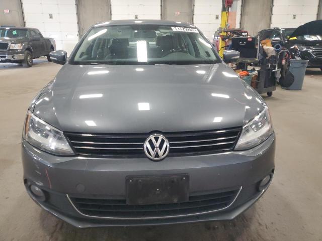 3VWLL7AJ3EM378903 - 2014 VOLKSWAGEN JETTA TDI GRAY photo 5
