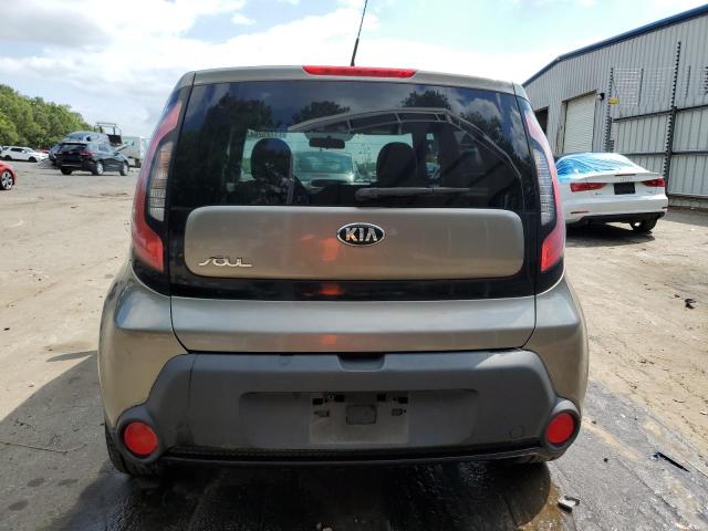 KNDJP3A54F7112196 - 2015 KIA SOUL + GRAY photo 6