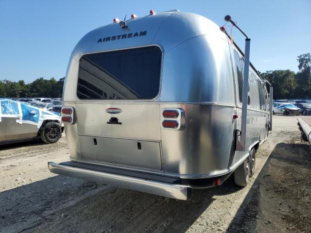 1STJFYM2XJJ541356 - 2018 AIRSTREAM CAMPER SILVER photo 4
