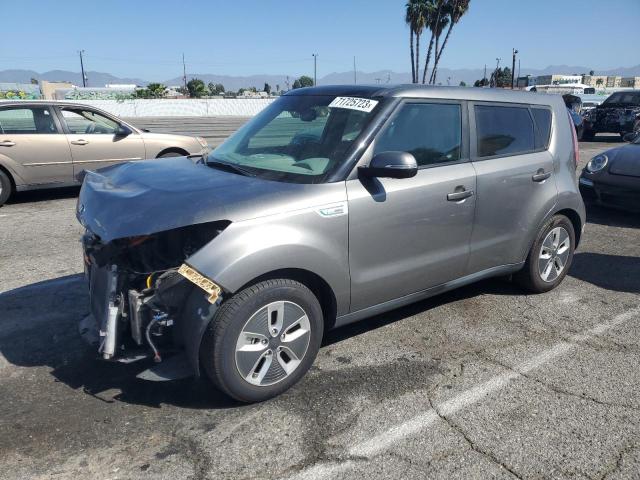 KNDJX3AE5H7021179 - 2017 KIA SOUL EV + GRAY photo 1