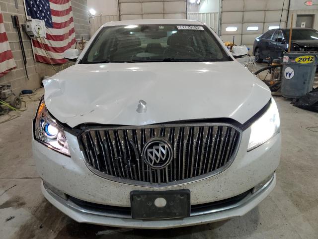 1G4GB5G30GF161912 - 2016 BUICK LACROSSE WHITE photo 5