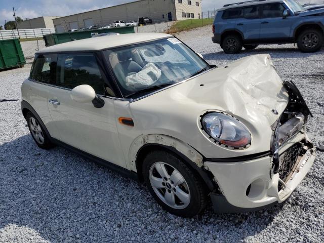 WMWXP5C5XJ2G61748 - 2018 MINI COOPER BEIGE photo 4