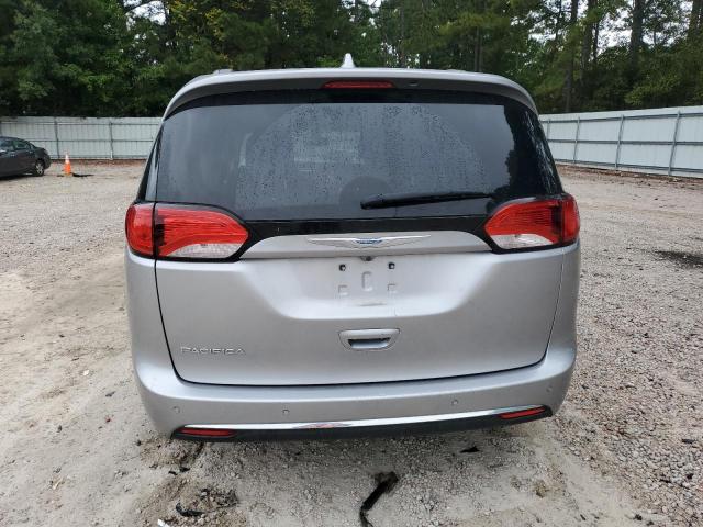 2C4RC1BG7HR688725 - 2017 CHRYSLER PACIFICA TOURING L SILVER photo 6