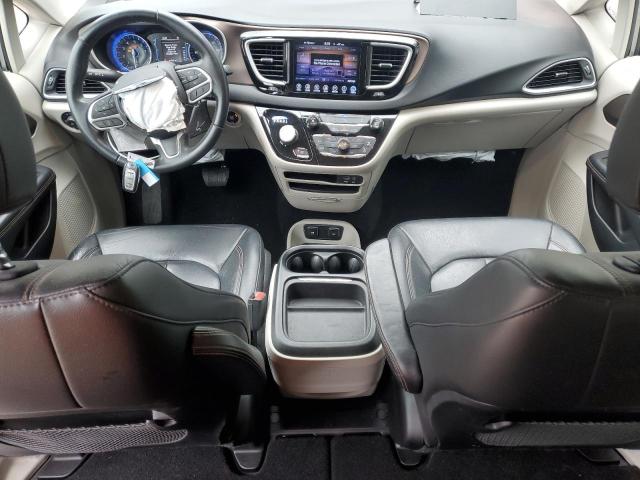 2C4RC1BG7HR688725 - 2017 CHRYSLER PACIFICA TOURING L SILVER photo 8