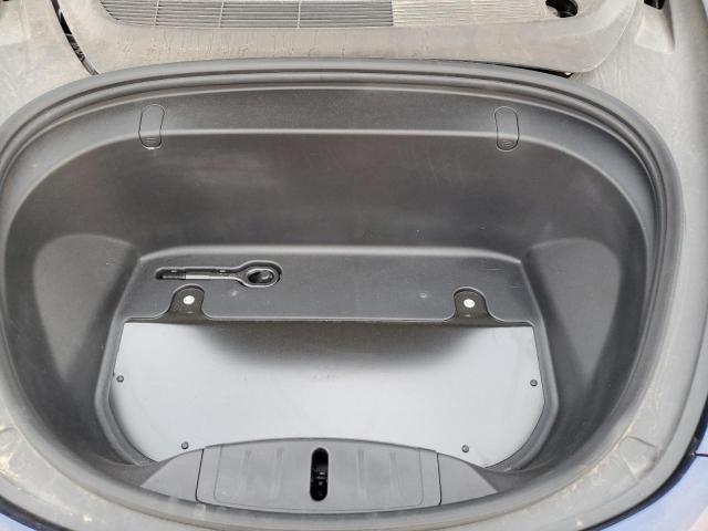 5YJ3E1EB0JF080966 - 2018 TESLA MODEL 3 Синий фото 11