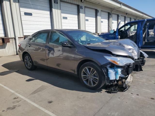 4T1BF1FK8FU960640 - 2015 TOYOTA CAMRY LE GRAY photo 4