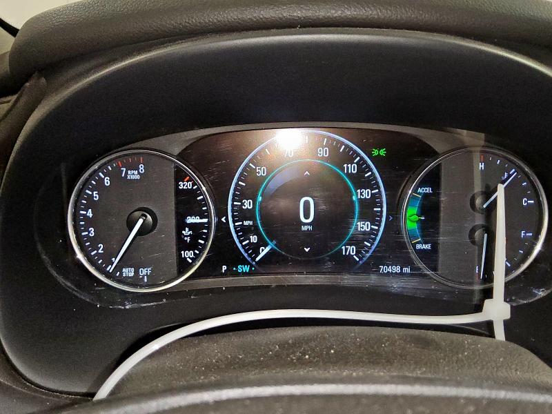 1G4ZP5SZ8JU121991 - 2018 BUICK LACROSSE ESSENCE WHITE photo 9