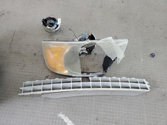 1FMFU18575LB07763 - 2005 FORD EXPEDITION EDDIE BAUER GREEN photo 13