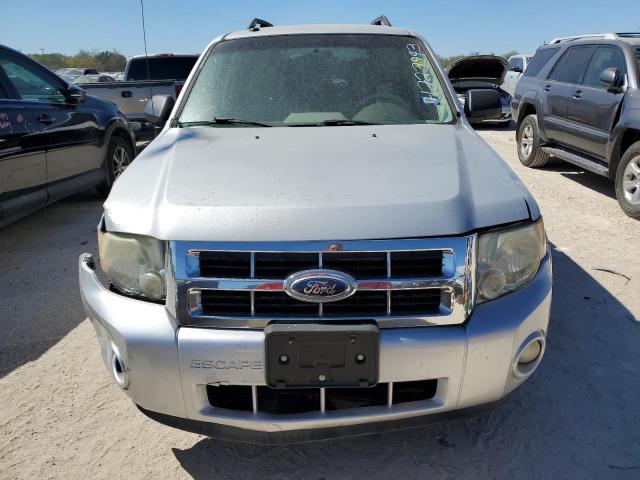 1FMCU0D73CKC27647 - 2012 FORD ESCAPE XLT SILVER photo 5