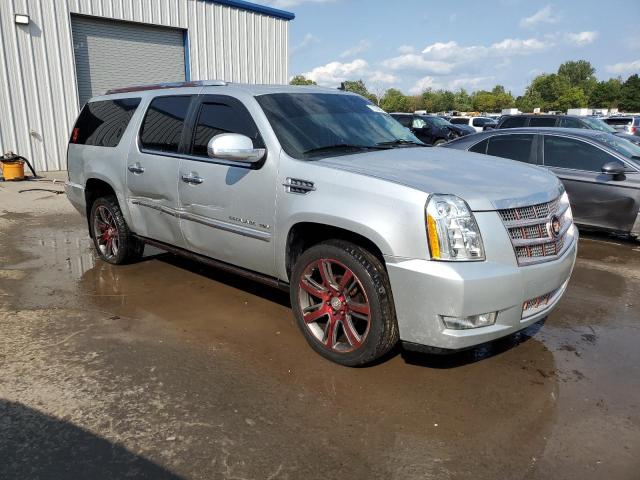 1GYS4KEF2DR210973 - 2013 CADILLAC ESCALADE ESV PLATINUM Plata foto 4