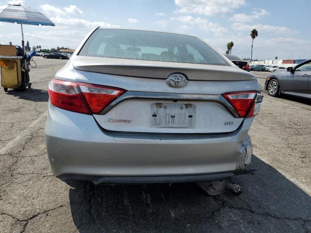 4T1BF1FK9HU370062 - 2017 TOYOTA CAMRY LE SILVER photo 6