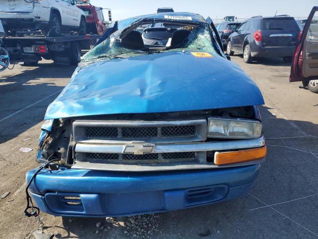 1GCCS145218257442 - 2001 CHEVROLET S TRUCK S10 BLUE photo 5