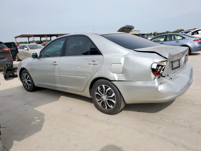 4T1BE32K55U528784 - 2005 TOYOTA CAMRY LE SILVER photo 2