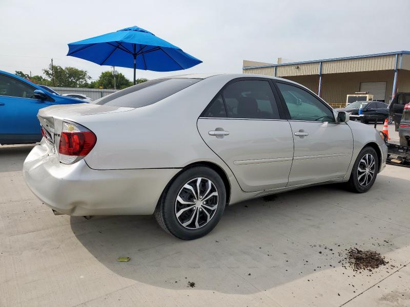 4T1BE32K55U528784 - 2005 TOYOTA CAMRY LE SILVER photo 3