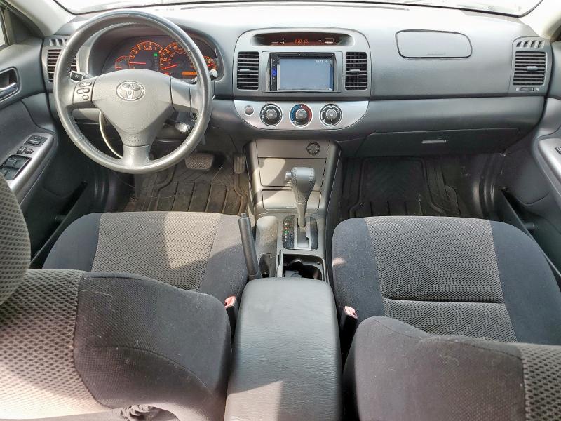 4T1BE32K55U528784 - 2005 TOYOTA CAMRY LE SILVER photo 8