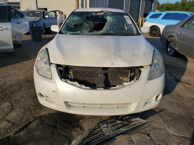 1N4AL2AP2BN485854 - 2011 NISSAN ALTIMA BASE WHITE photo 5