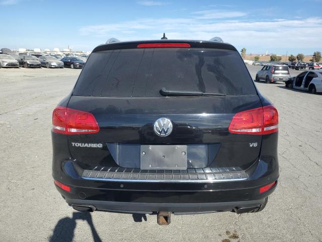 WVGEF9BP7CD009502 - 2012 VOLKSWAGEN TOUAREG V6 BLACK photo 6
