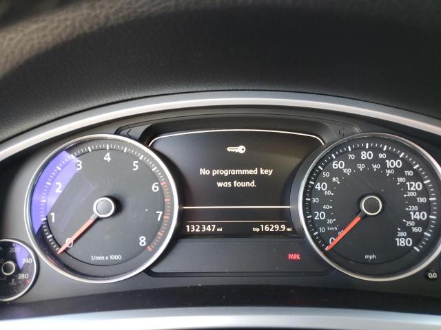 WVGEF9BP7CD009502 - 2012 VOLKSWAGEN TOUAREG V6 BLACK photo 9