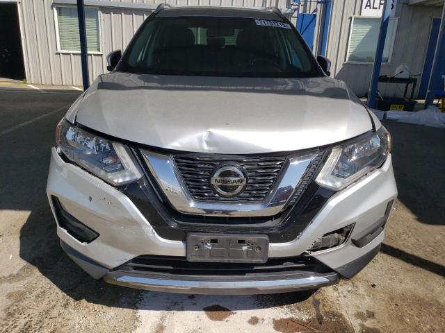 KNMAT2MTXJP605289 - 2018 NISSAN ROGUE S ვერცხლისფერი ფოტო 5