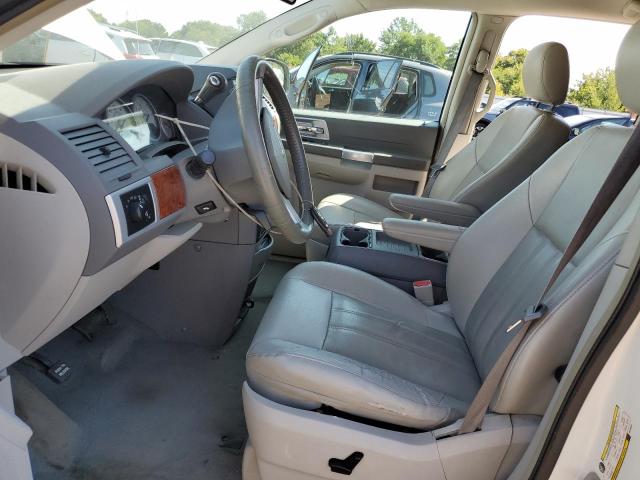 2A8HR54P78R105819 - 2008 CHRYSLER TOWN & COU TOURING WHITE photo 7