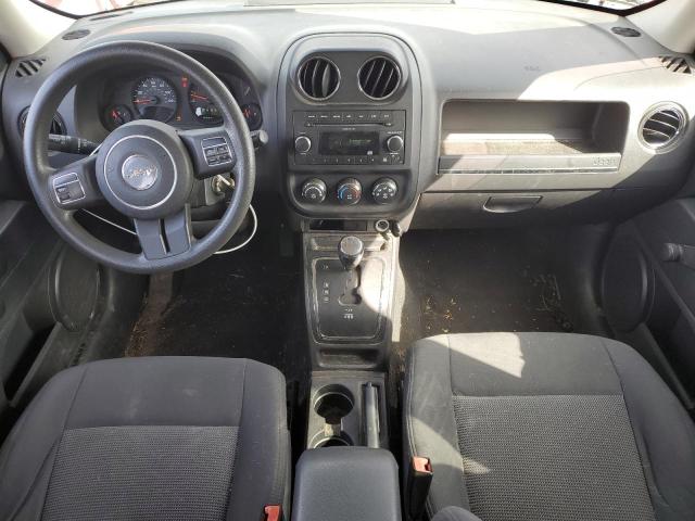 1J4NT1GA8BD180965 - 2011 JEEP PATRIOT SPORT RED photo 8