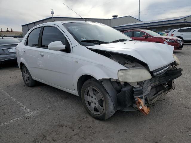 KL1TD56676B669803 - 2006 CHEVROLET AVEO BASE WHITE photo 4
