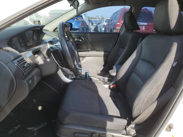 1HGCR2F56FA212018 - 2015 HONDA ACCORD SPORT WHITE photo 7