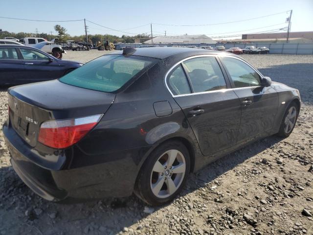 WBANF33517CW70580 - 2007 BMW 525 XI BLACK photo 3