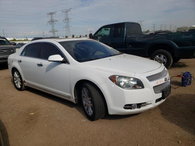 1G1ZK57B39F182236 - 2009 CHEVROLET MALIBU LTZ WHITE photo 4