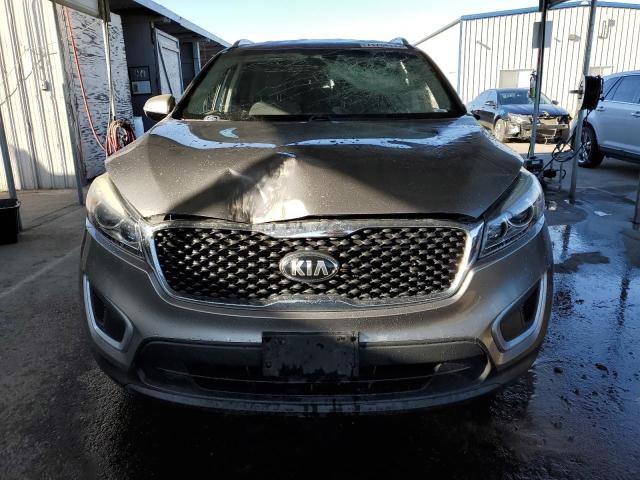 5XYPG4A3XJG338334 - 2018 KIA SORENTO LX SILVER photo 5