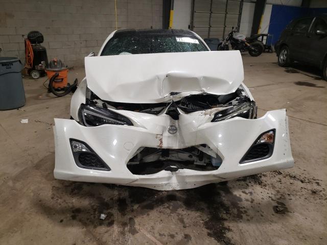 JF1ZNAA14G8709425 - 2016 TOYOTA SCION FR-S 白色 照片 5