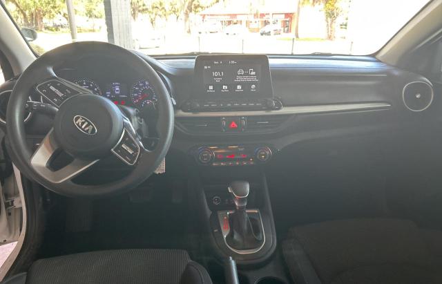 3KPF24AD4KE040508 - 2019 KIA FORTE FE Ақ фото 9