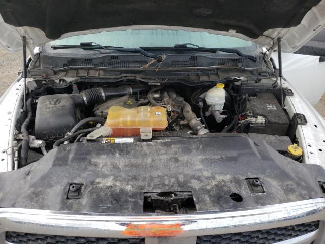 1C6RR7KM2GS157962 - 2016 RAM 1500 ST WHITE photo 11