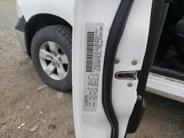 1C6RR7KM2GS157962 - 2016 RAM 1500 ST WHITE photo 13