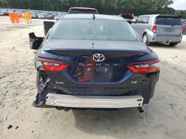 4T1C11AK2MU466863 - 2021 TOYOTA CAMRY LE BLUE photo 6