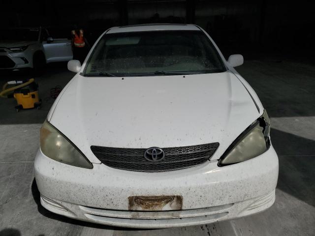 4T1BE30KX3U205699 - 2003 TOYOTA CAMRY LE თეთრი ფოტო 5