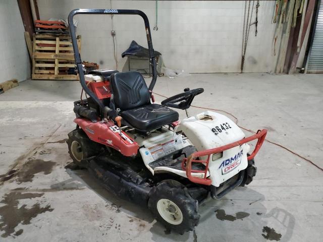 RU16J00020 - 2017 LAWN MOWER RED photo 1